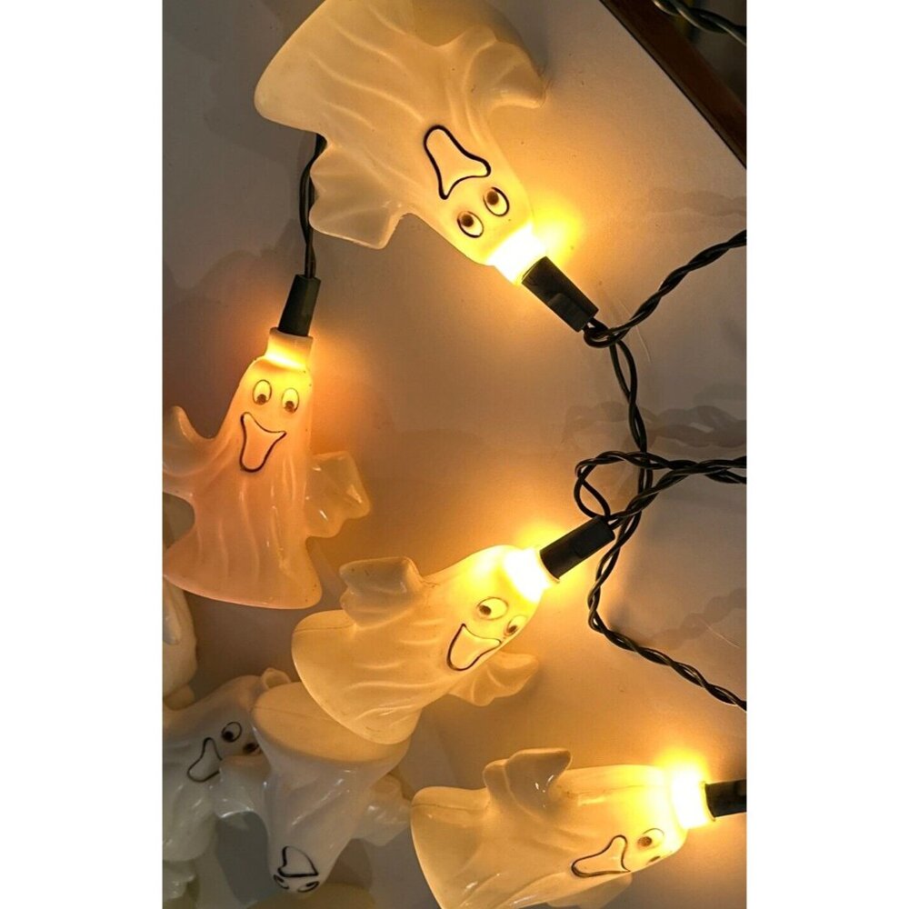 Vintage Halloween Blow Mold Hard Plastic  15 String Lights Ghost  Works Two Side